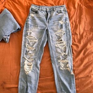 women’s american eagle stretch mom jeans